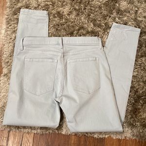 Size 4 / 27 Banana Republic Skinny Jeans Super Light Blue Like New Condition